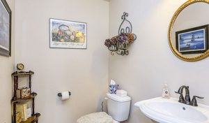 The Pros and Cons of Bathroom Pedestal Sinks
