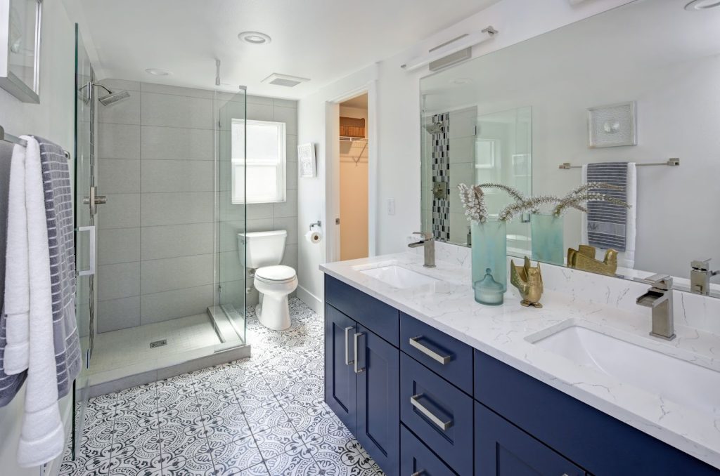 8 Must-Haves for Your Dream Bathroom: Dual Sinks
